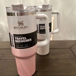 Pink ombré Stanley 40oz Travel Quencher